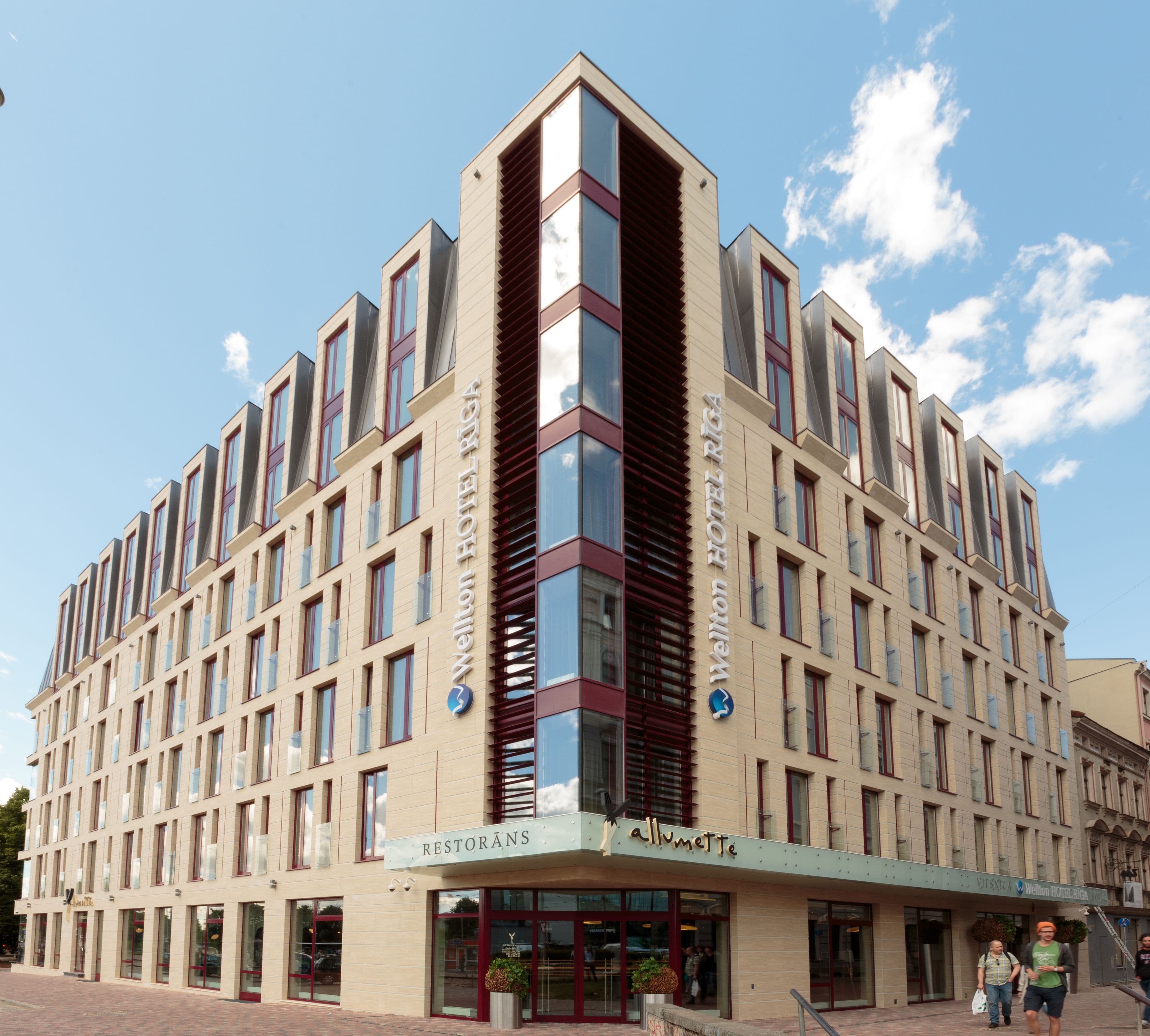 Hotel Reconstruction, Vaļņu iela 49